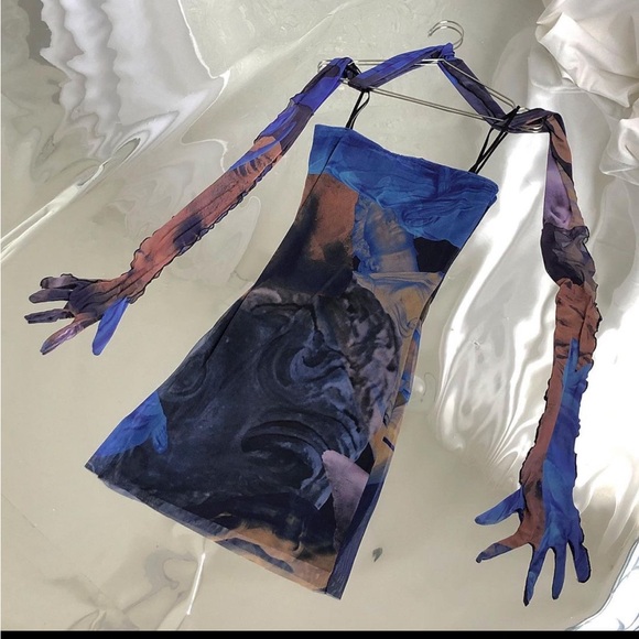 Aune Collections Mini Dress & Gloves XS - Picture 6 of 6